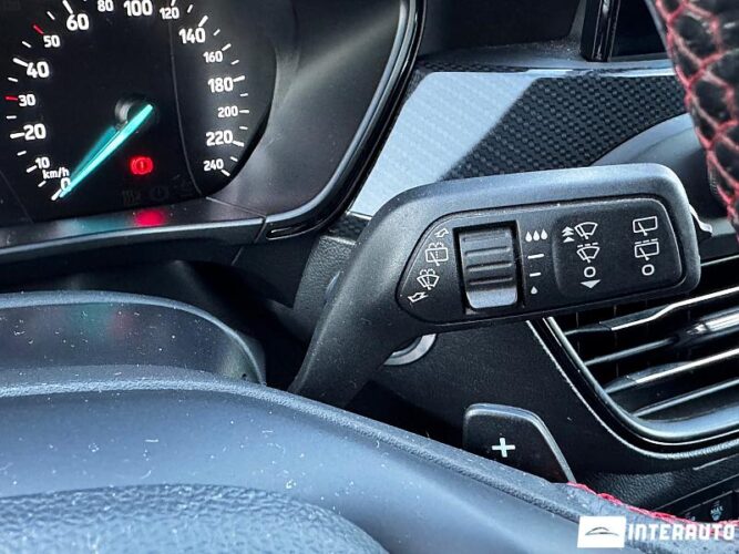 Ford Focus 43 interauto-car