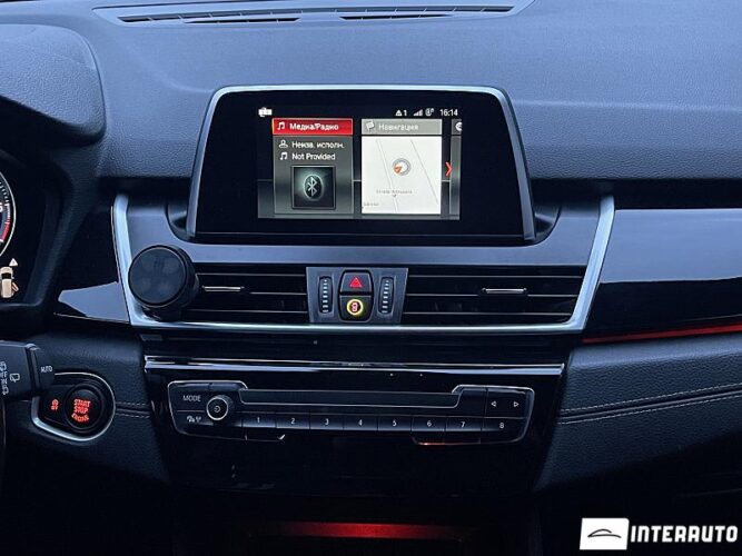 BMW 216d 39 interauto-car