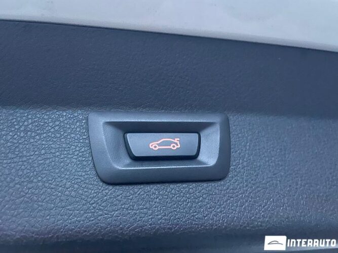 BMW 216d 35 interauto-car