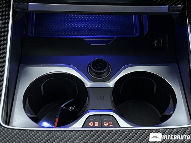 BMW X6 4.0i 54 interauto-car