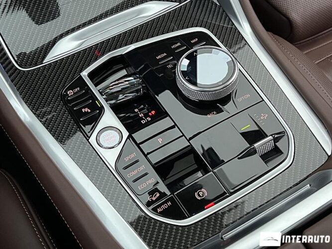 BMW X6 4.0i 55 interauto-car