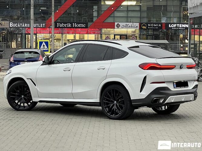 BMW X6 4.0i 44 interauto-car