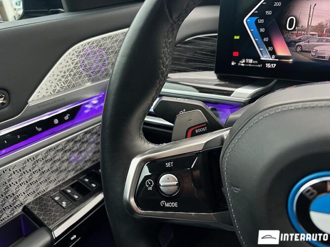 BMW 750e XDrive 47 interauto-car