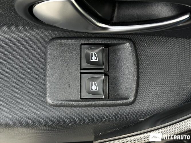 Dacia Sandero Stepway 45 interauto-car