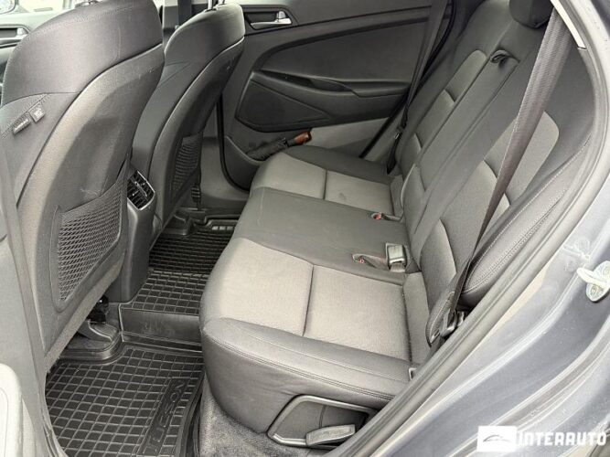 Hyundai Tucson 43 interauto-car