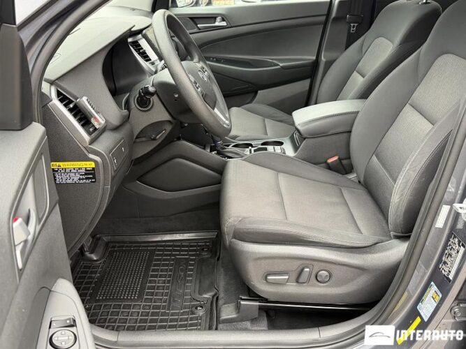 Hyundai Tucson 35 interauto-car
