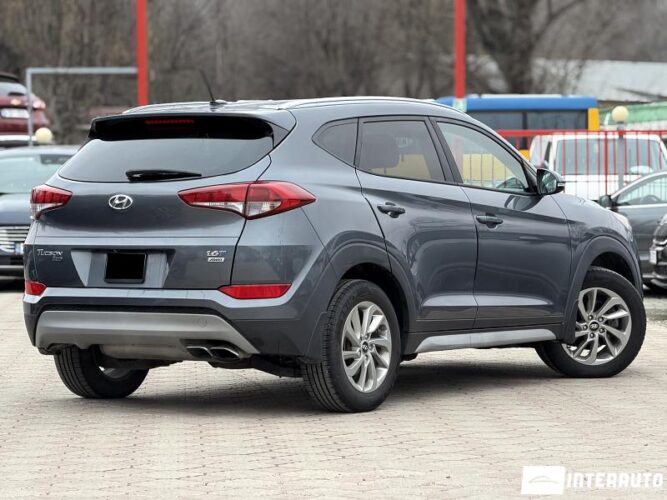 Hyundai Tucson 31 interauto-car