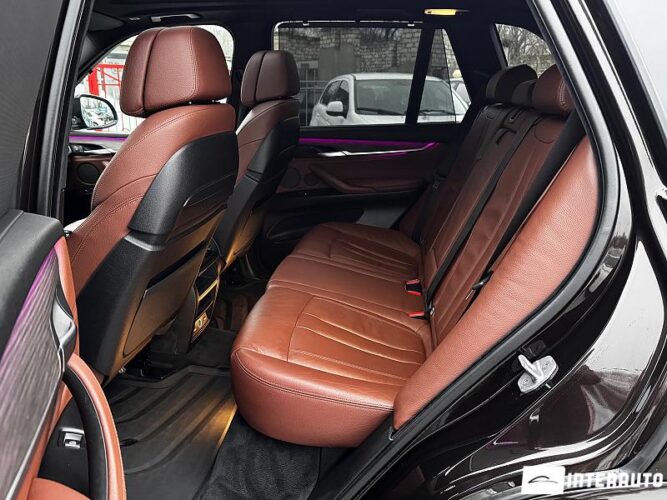 BMW X5 3.0D 56 interauto-car