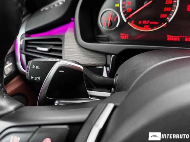 BMW X5 3.0D 52 interauto-car