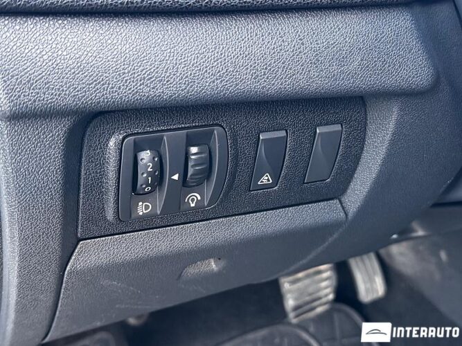 Renault Megane 43 interauto-car