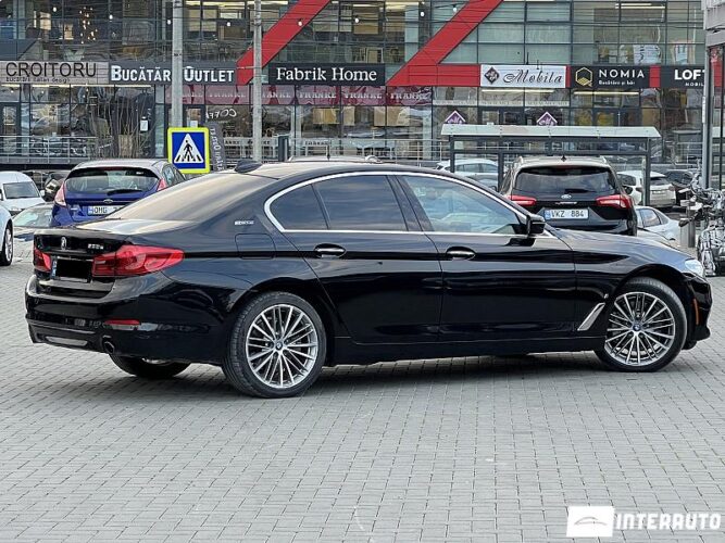 BMW 530e 35 interauto-car
