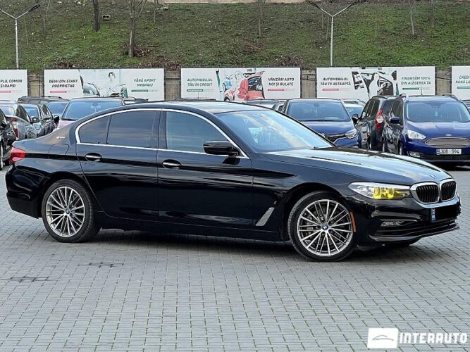 BMW 530e 33 interauto-car