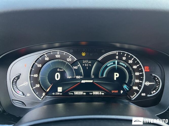 BMW 530e 40 interauto-car