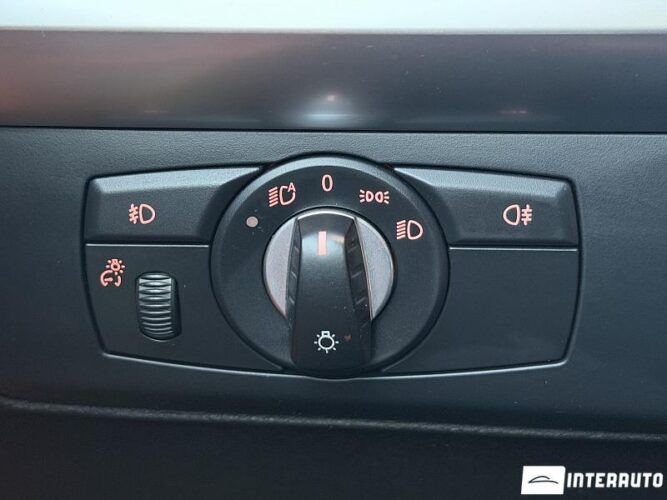BMW X6 3.5i 43 interauto-car