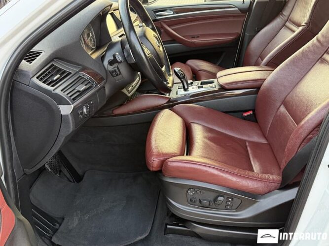 BMW X6 3.5i 40 interauto-car