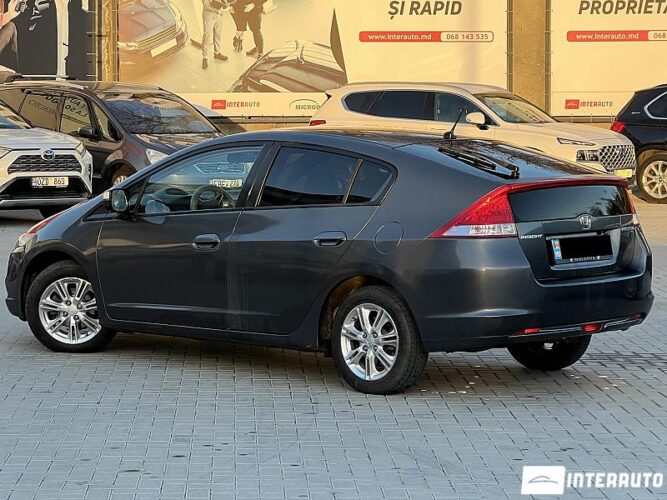 Honda Insight 32 interauto-car