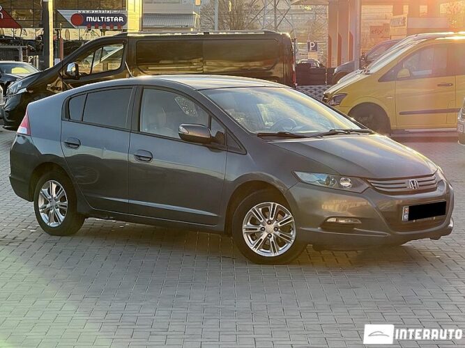 Honda Insight 29 interauto-car