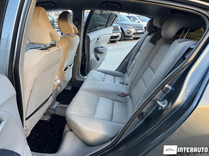 Honda Insight 39 interauto-car