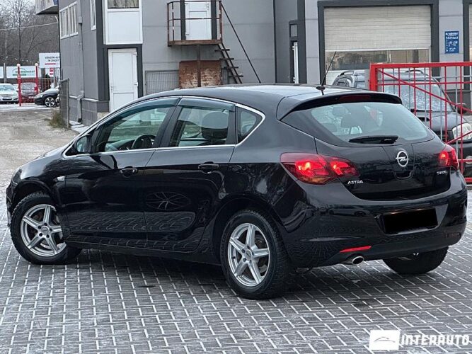 Opel Astra 31 interauto-car