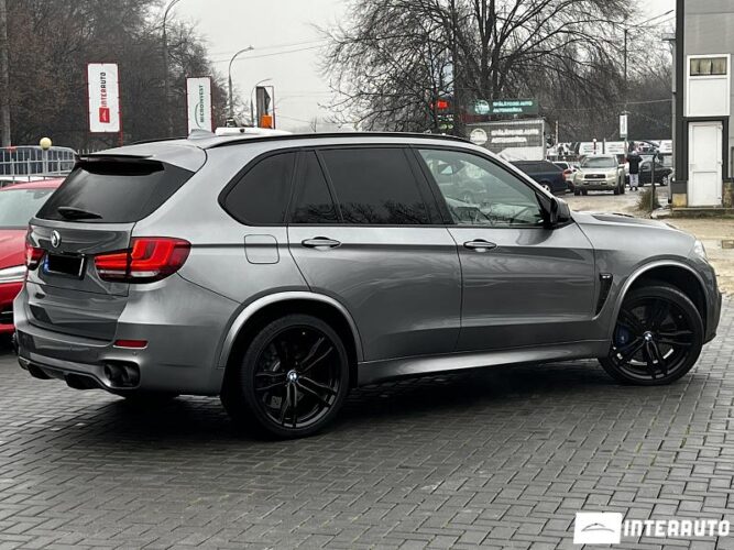 BMW X5 5.0i 38 interauto-car