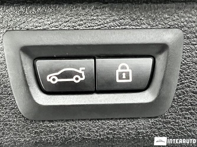 BMW X5 5.0i 57 interauto-car