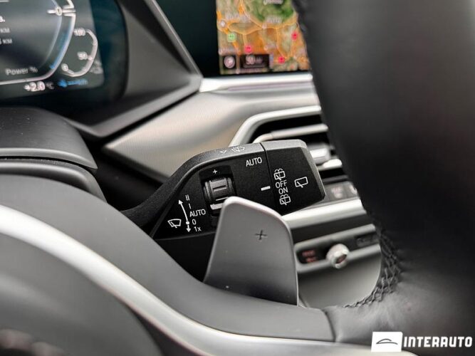 BMW X5 4.5e 53 interauto-car