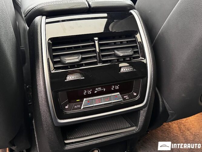 BMW X5 4.5e 55 interauto-car