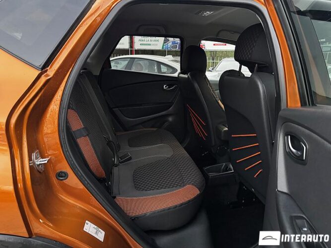 Renault Captur 41 interauto-car