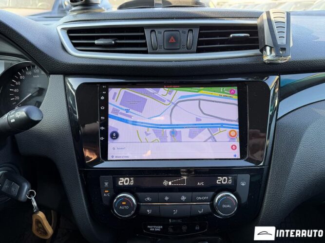 Nissan Qashqai 35 interauto-car