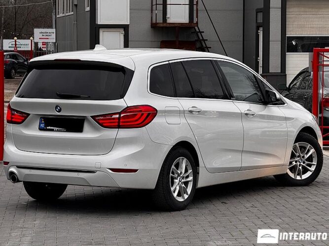 BMW 218i 34 interauto-car