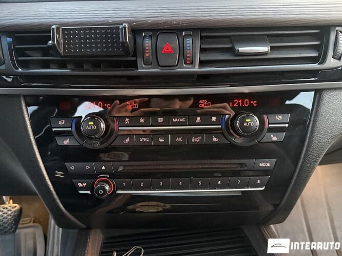 BMW X5 M5.0D 43 interauto-car