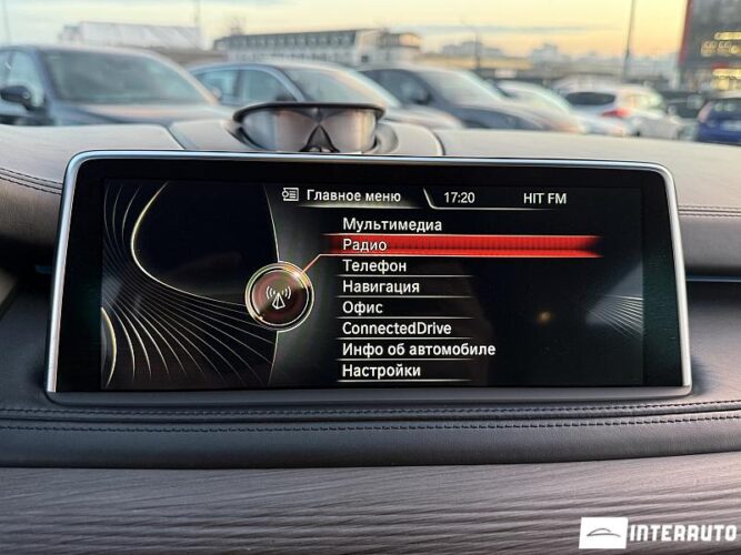 BMW X5 M5.0D 41 interauto-car