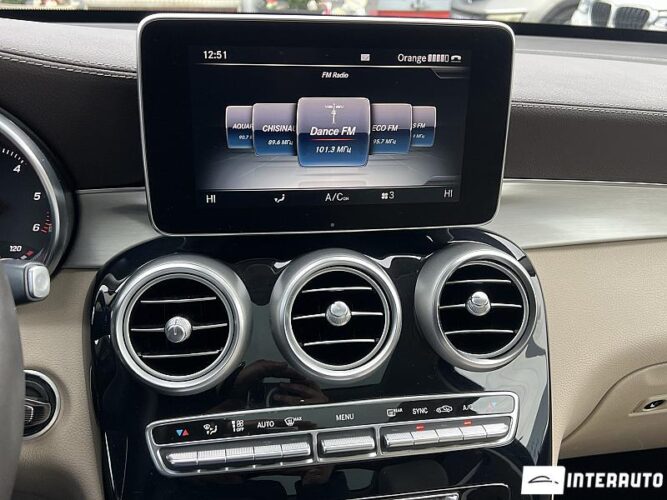 Mercedes GLC 220d 46 interauto-car