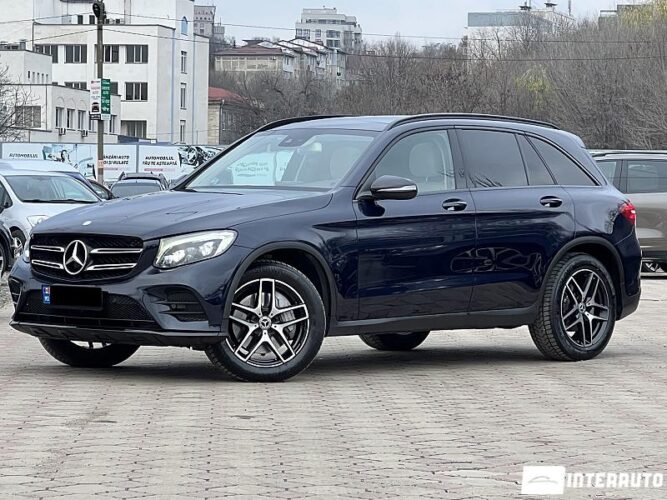 Mercedes GLC 220d 34 interauto-car