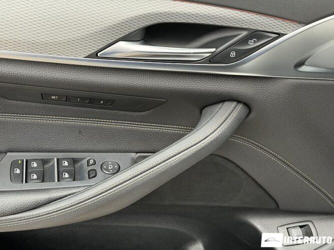 BMW 520 41 interauto-car