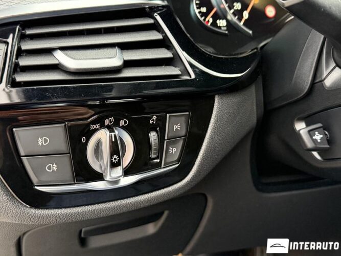 BMW 520 44 interauto-car