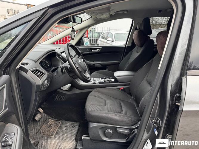 Ford S-Max 37 interauto-car