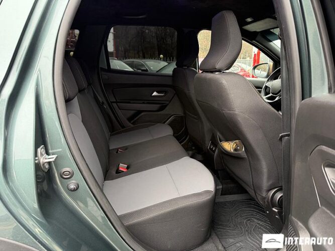 Dacia Duster 44 interauto-car