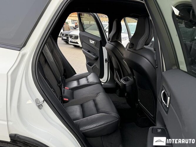 Volvo XC 60 45 interauto-car