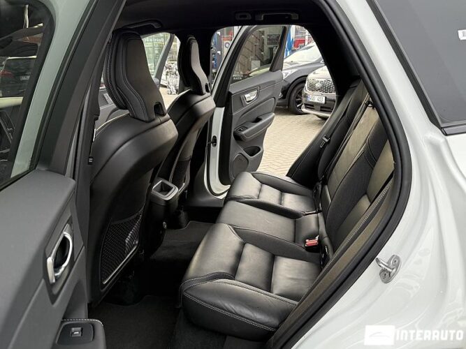 Volvo XC 60 46 interauto-car