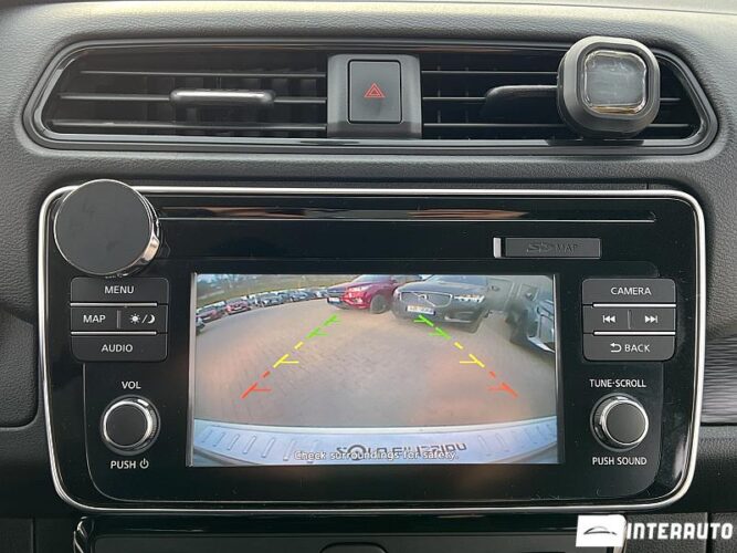 Nissan Leaf 39 interauto-car