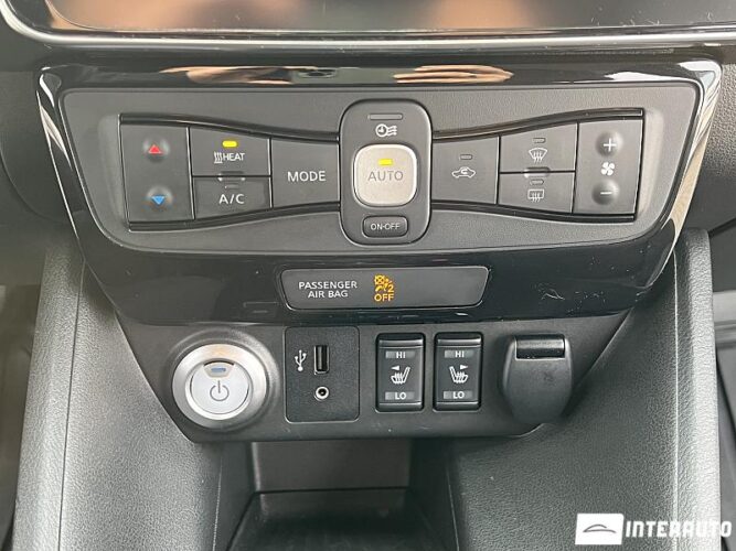 Nissan Leaf 40 interauto-car