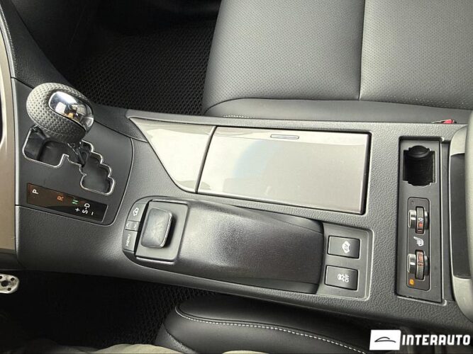 Lexus RX 450h 53 interauto-car