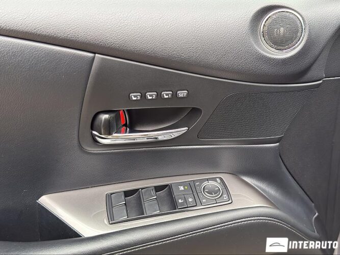 Lexus RX 450h 42 interauto-car