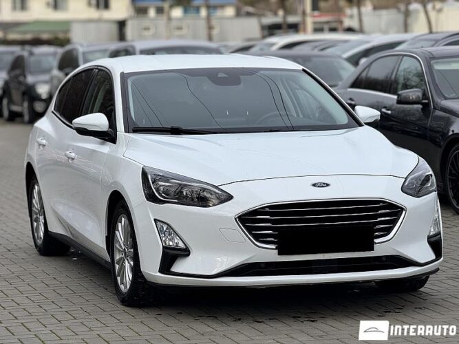 Ford Focus 34 interauto-car