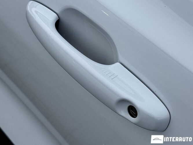 Ford Focus 37 interauto-car