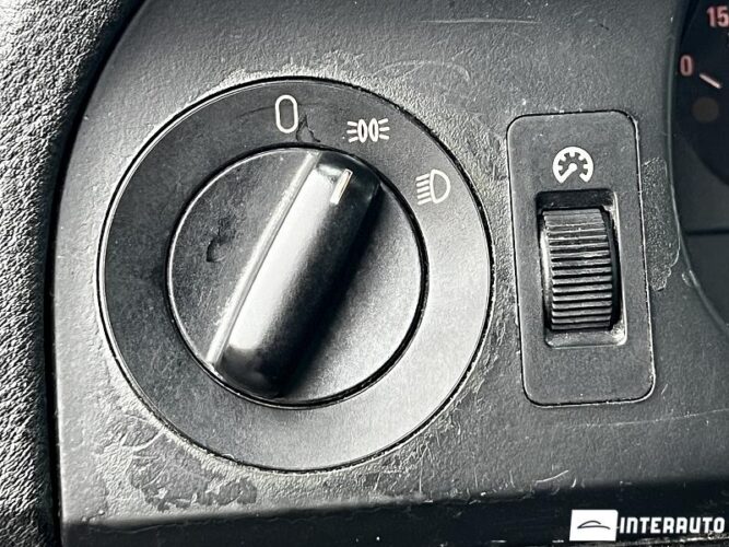 BMW 520 44 interauto-car