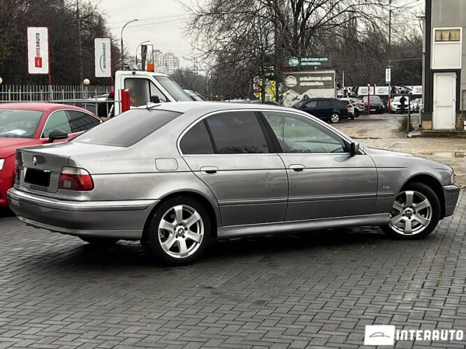 BMW 520 32 interauto-car