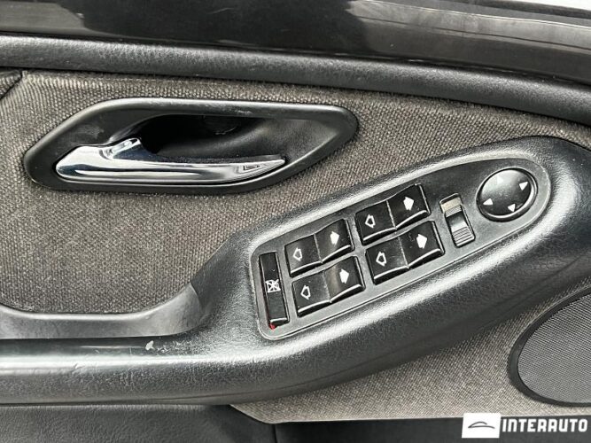 BMW 520 43 interauto-car