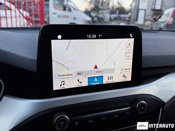 Ford Focus 41 interauto-car